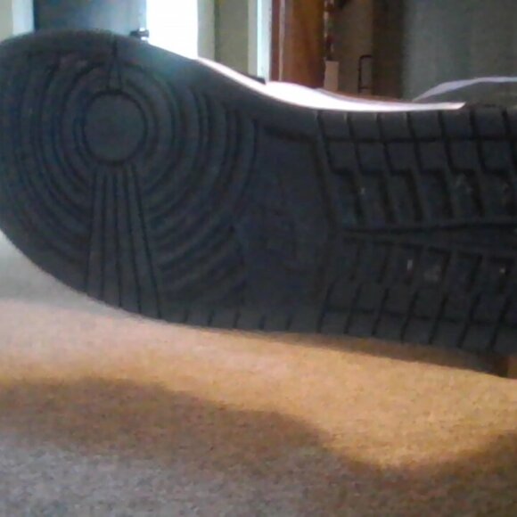 jordan 1\'s main image 4